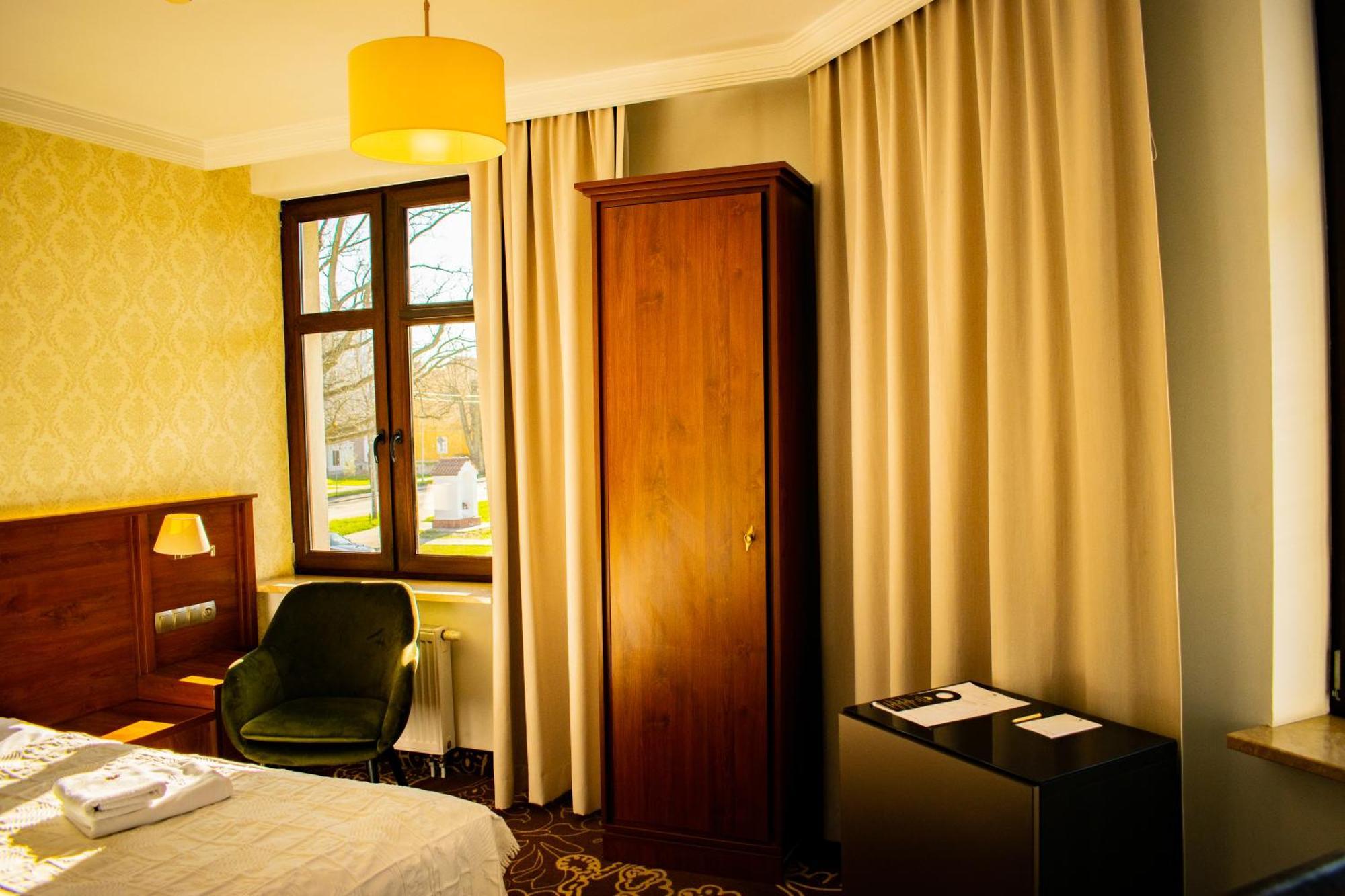 Hotel Pruski Orneta Exterior foto